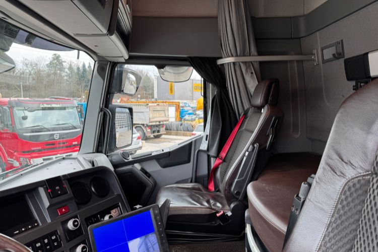 Hook lift truck Renault C520 10x4 Trösch SWS