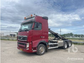 Hook lift truck VOLVO FH520