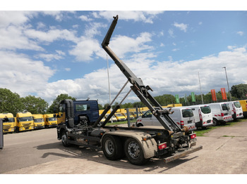 Hook lift truck VOLVO FM 370 6x2 Meiler Lenkachse KLIMA AHK