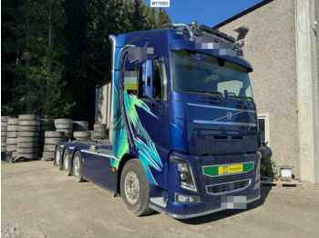 Hook lift truck Volvo FH16 750