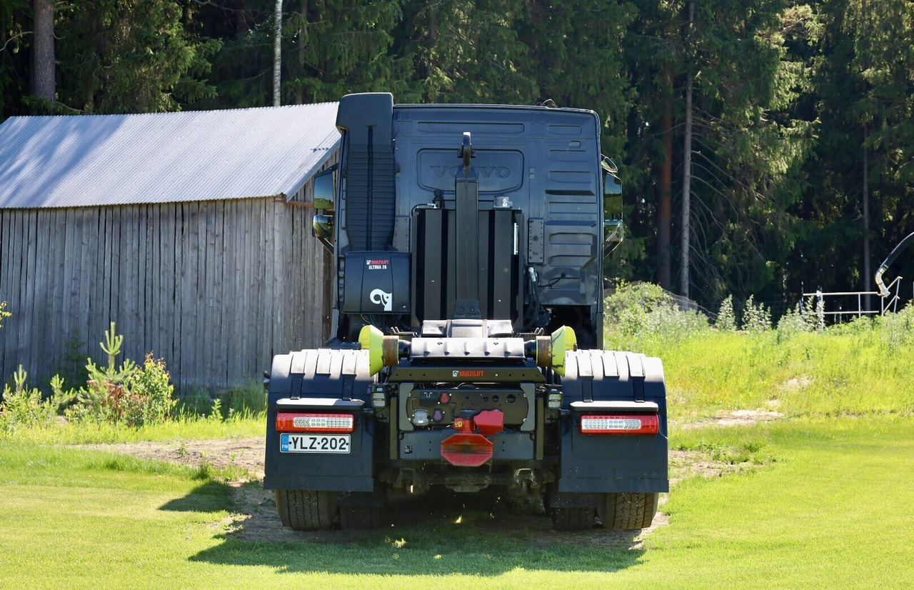 Hook lift truck Volvo FH16 750 10X4