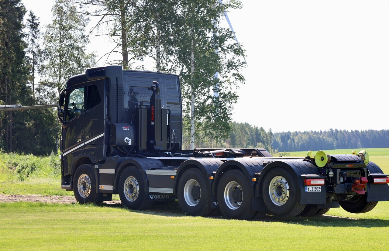 Hook lift truck Volvo FH16 750 10X4