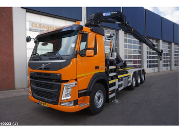 Hook lift truck Volvo FM 420 8x2 HMF 28 ton/meter laadkraan