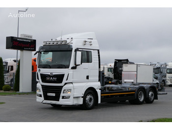 Container transporter/ Swap body truck MAN TGX 26.460