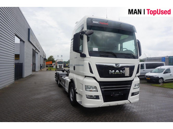 Container transporter/ Swap body truck MAN TGX 26.500