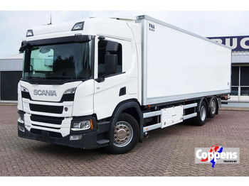 Refrigerator truck SCANIA P 320