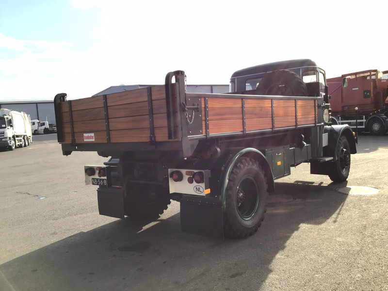 Tipper Hogra 4x4 met Netam kipper