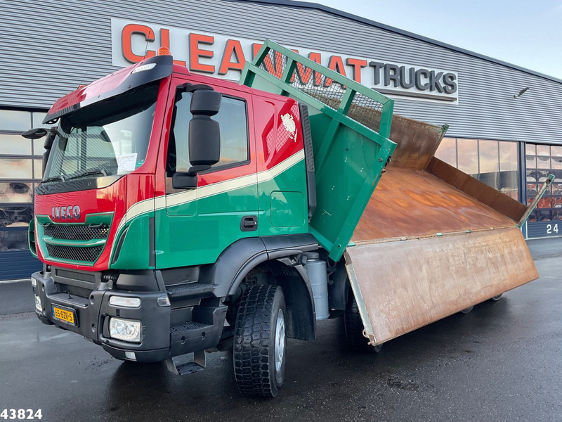 Tipper Iveco Trakker AT340T50 8x4 Euro 6 Kipper 16m³