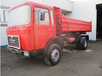 Tipper MAN 19 280 , Eaton Manual , 3 way tipper , Spring suspension