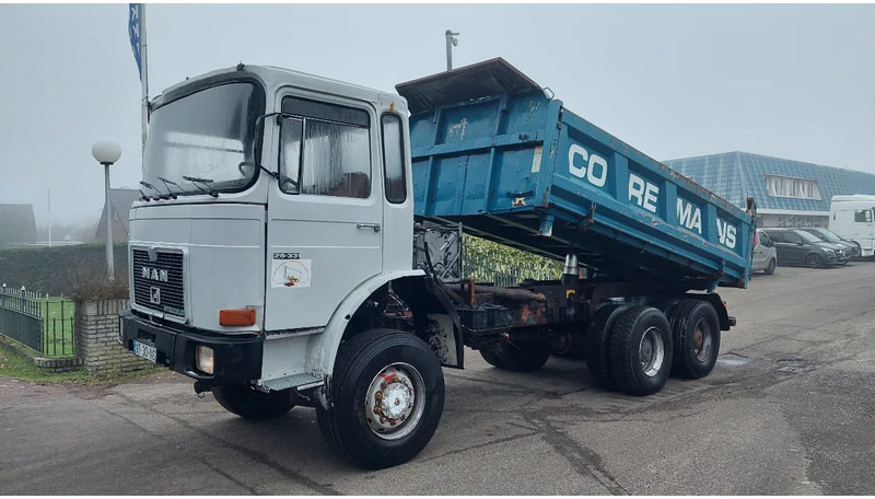 Tipper MAN 26.331 6x6 Kipper Steel