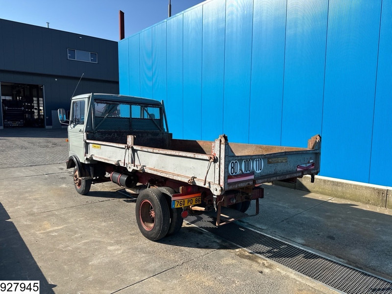 Tipper Mercedes-Benz 608 D Manual, Steel suspension, Bennes Marrel