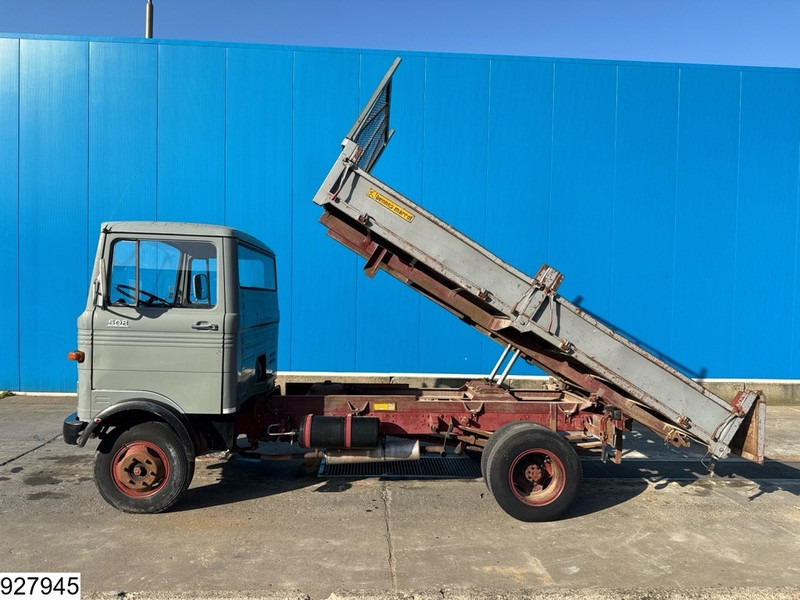 Tipper Mercedes-Benz 608 D Manual, Steel suspension, Bennes Marrel