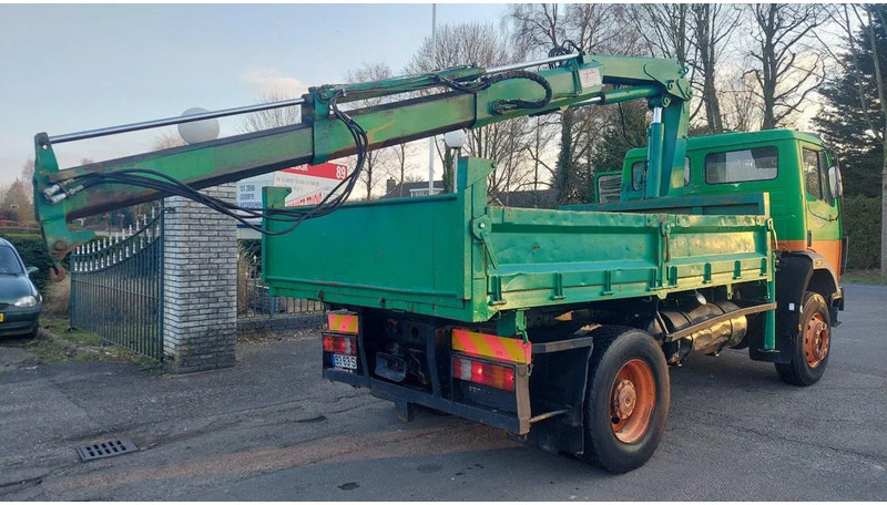 Tipper Mercedes-Benz SK 1722 4x4 Kipper Crane Steel Suspension