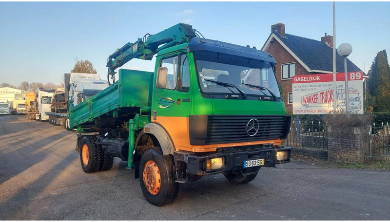 Tipper Mercedes-Benz SK 1722 4x4 Kipper Crane Steel Suspension