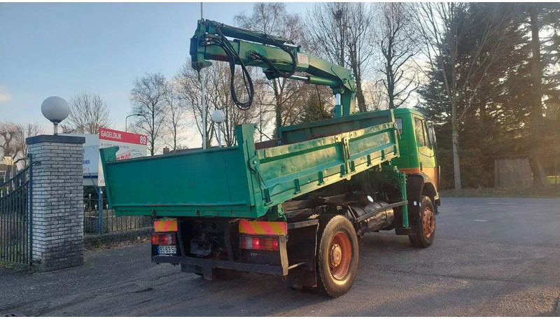 Tipper Mercedes-Benz SK 1722 4x4 Kipper Crane Steel Suspension