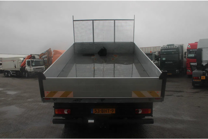 Tipper Renault D 150 + 3SIDE TIPPER + EURO 6 + PERFECT!!! 186KM