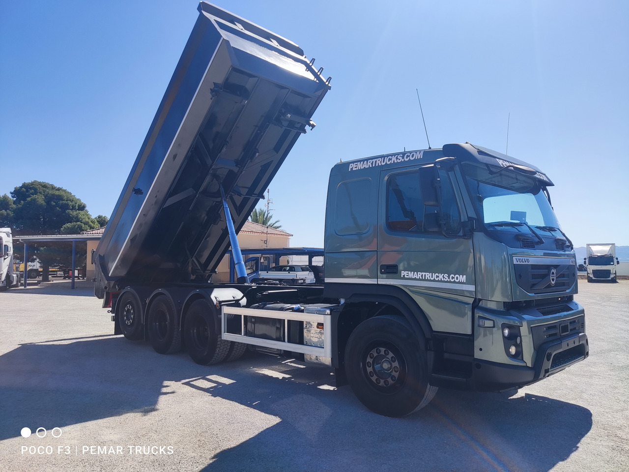 Tipper Volvo FMX 500 8x4 Kipper / Tipper from Denmark, 52900 EUR