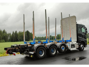 Volvo FH 16  - Timber truck: picture 3