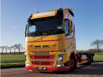 Container transporter/ Swap body truck VOLVO FH 460