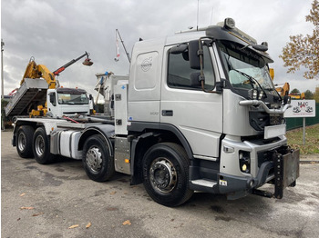 Volvo FMX 500 Sleeper Hookloader With Plant Trailer