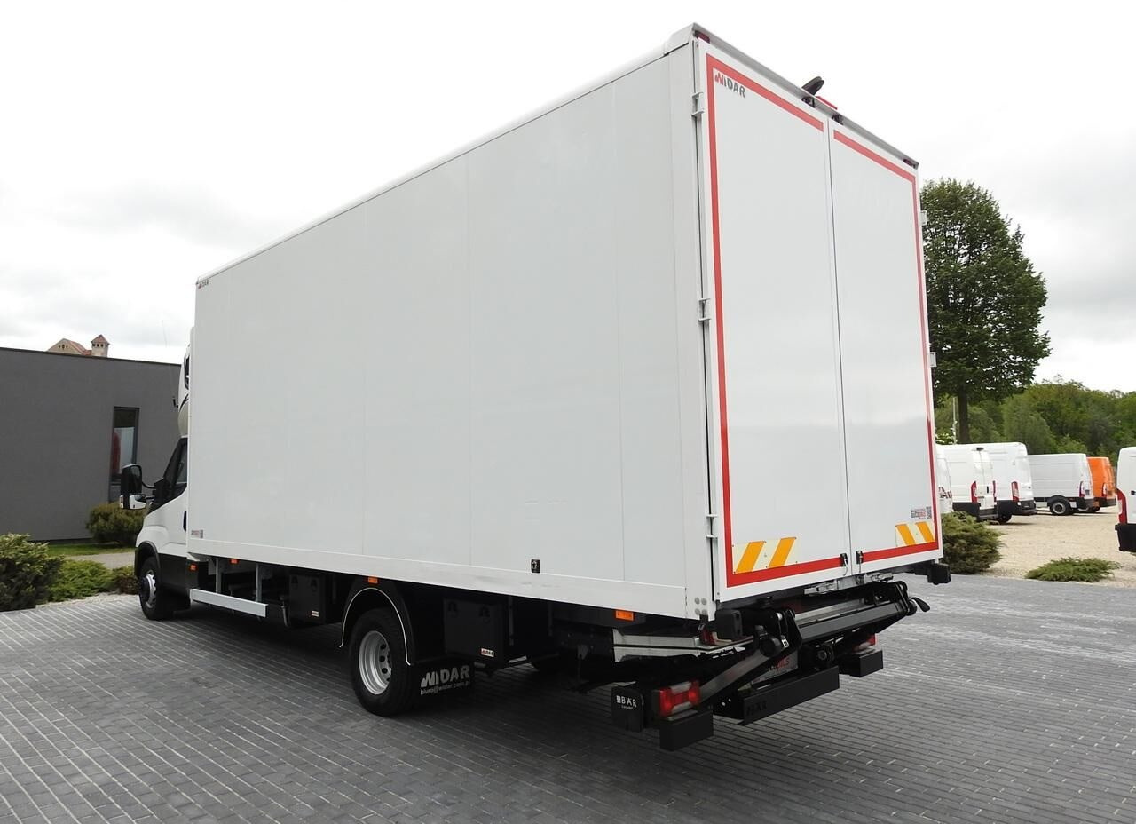 Box van IVECO DAILY 70C18