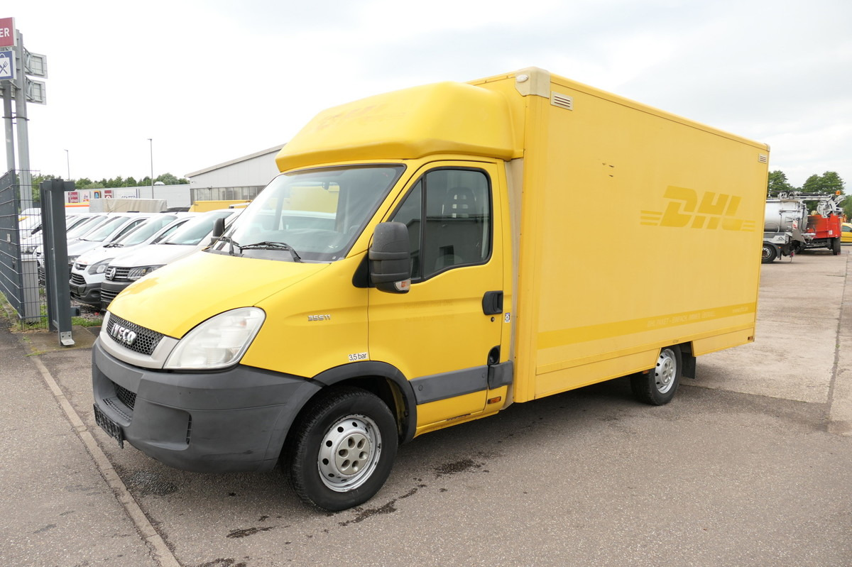 Box van IVECO Daily 35 S11 C30C AUTOMATIK KAMERA MAXI Regale D