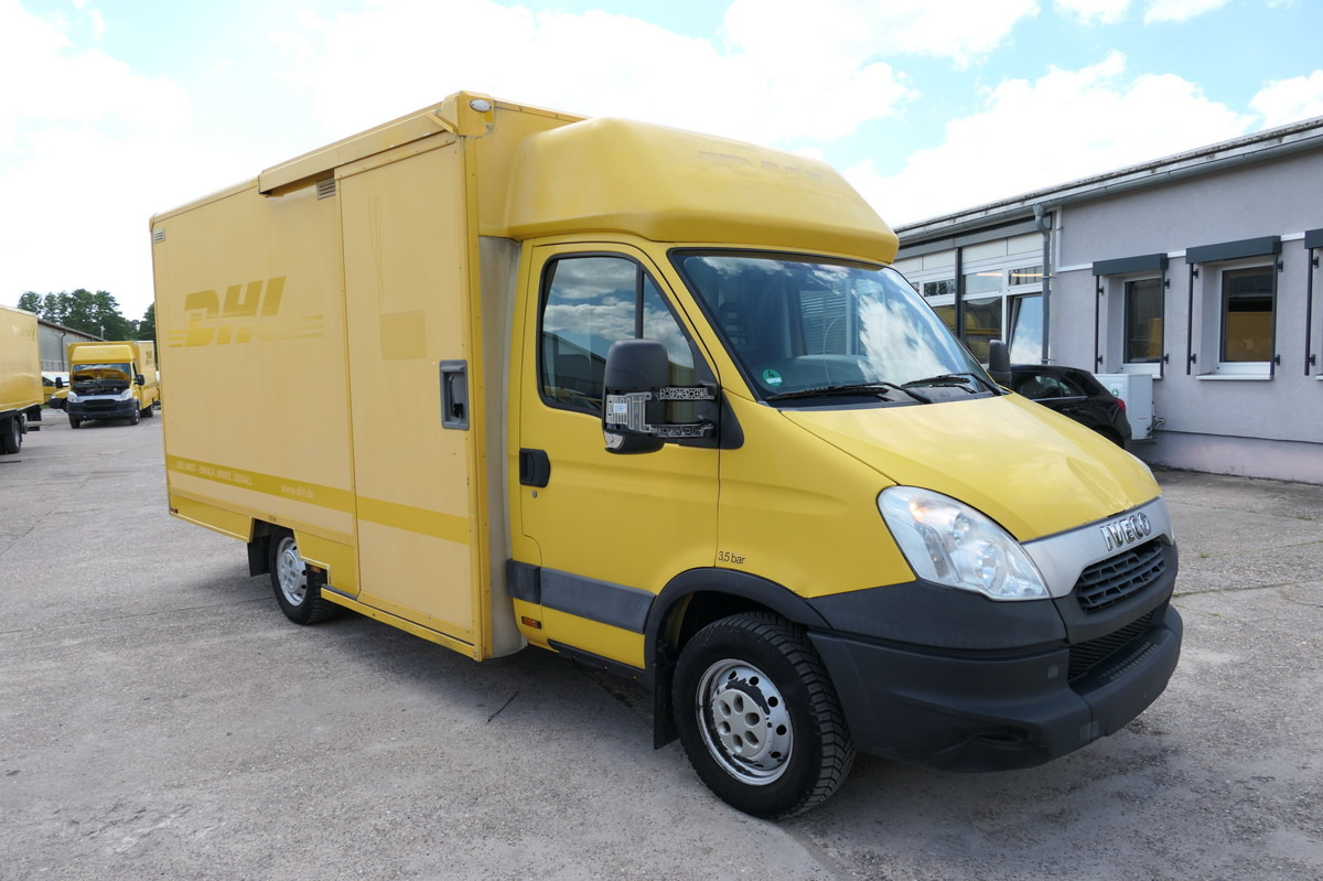 Box van IVECO Daily 35 S11 C30C AUTOMATIK KAMERA MAXI Regale L