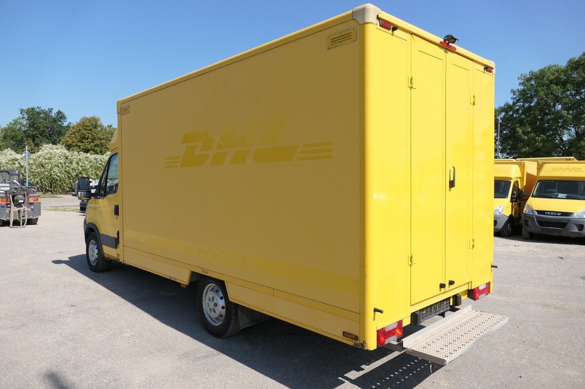 Box van IVECO Daily 35 S11 C30C AUTOMATIK KAMERA MAXI Regale L