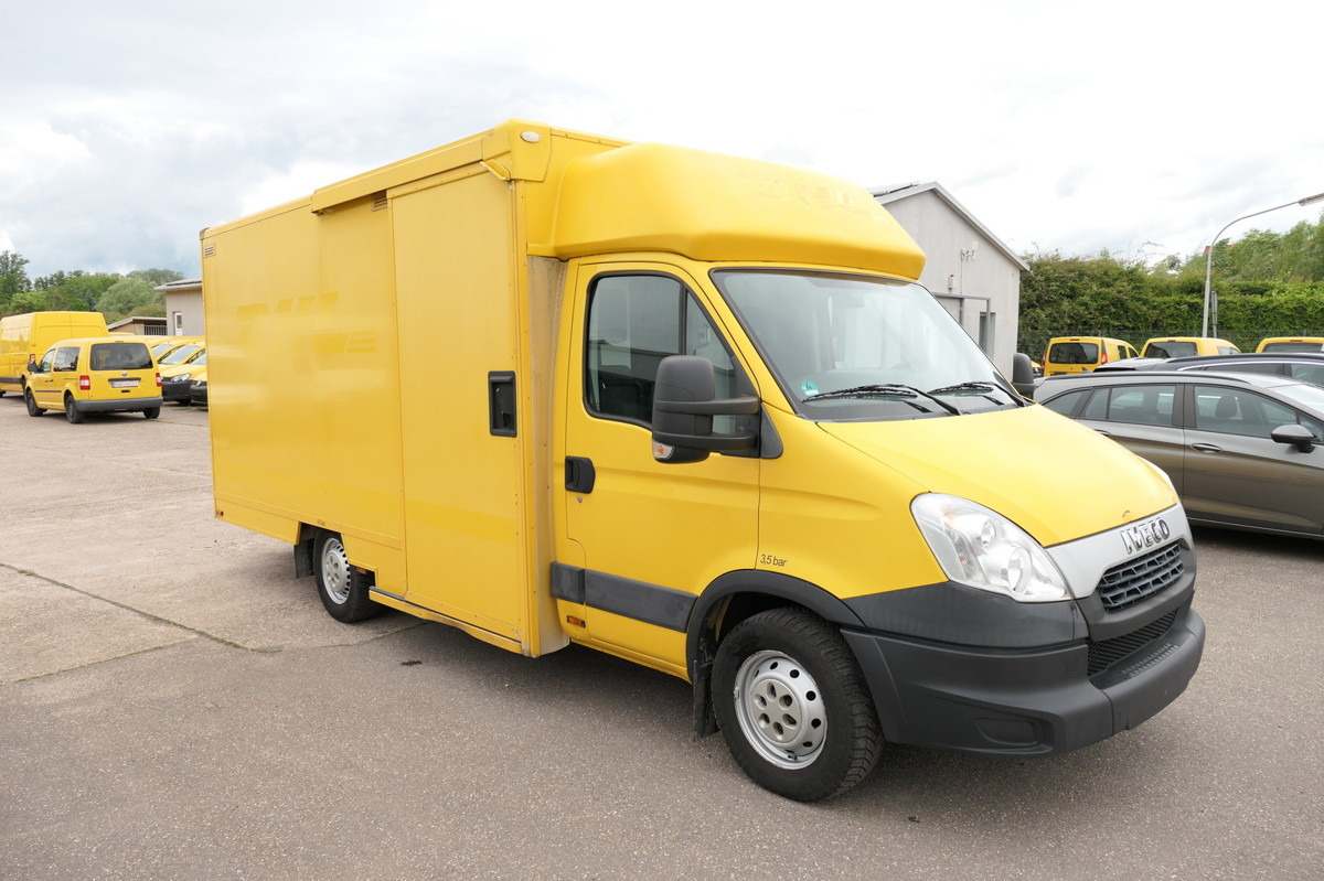 Box van IVECO Daily 35 S11 C30C AUTOMATIK KAMERA MAXI Regale L