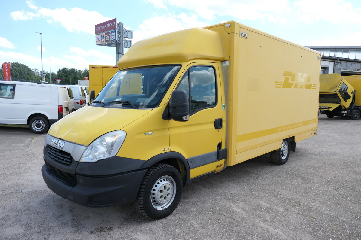 Box van IVECO Daily 35 S11 C30C AUTOMATIK KAMERA MAXI Regale L