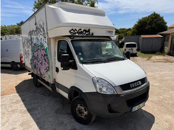 Box van Iveco 35C15