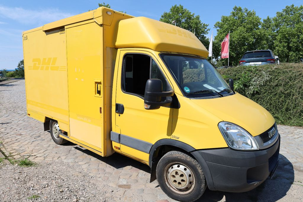 Box van Iveco C30C Daily KURZ/ Regalsystem/ Koffer/Luftfeder