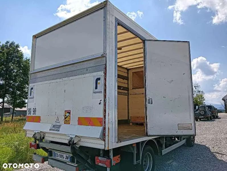 Box van Iveco DAILY 35C18, 70C18