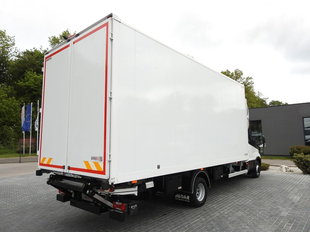 Box van Iveco DAILY 70C18 KOFFER AUFZUG 14 PALETTEN WEBASTO