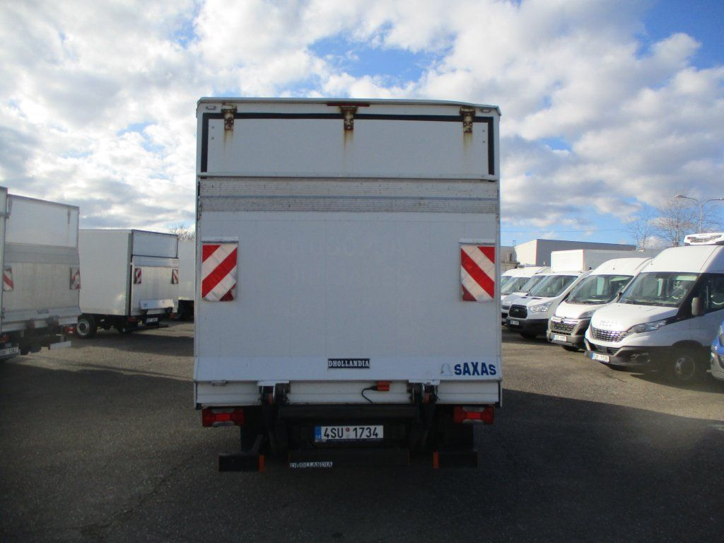 Box van Iveco Daily 35C15