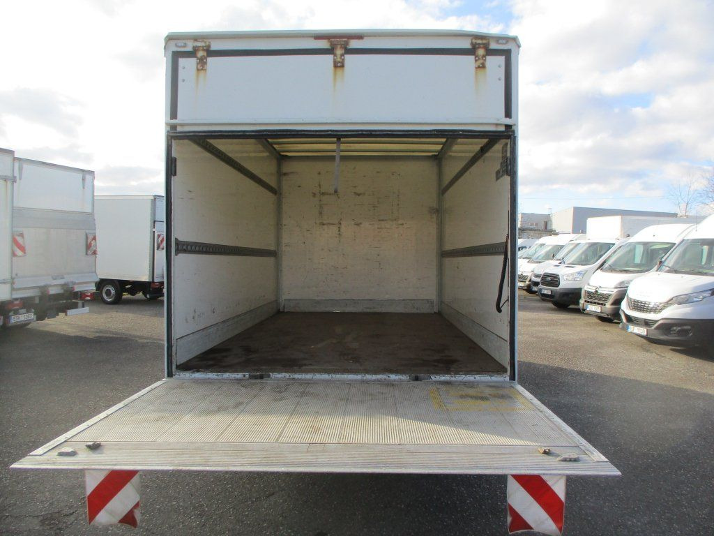 Box van Iveco Daily 35C15