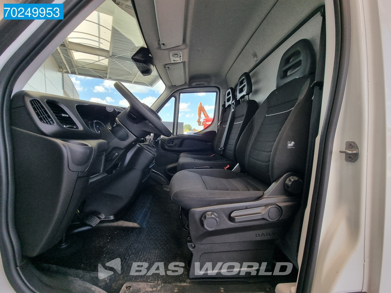 Box van Iveco Daily 35C16 Automaat Laadklep Bakwagen Airco Camera Meubelbak Koffer Gesloten laadbak Airco