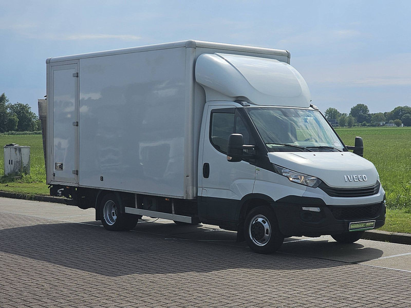 Box van Iveco Daily 35 C 14