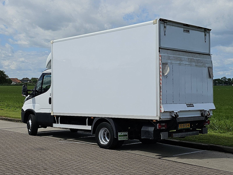 Box van Iveco Daily 70C17