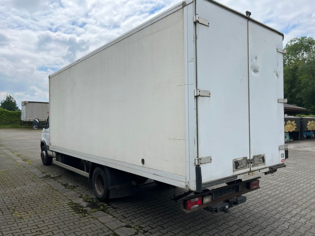 Box van Iveco Daily 70C17