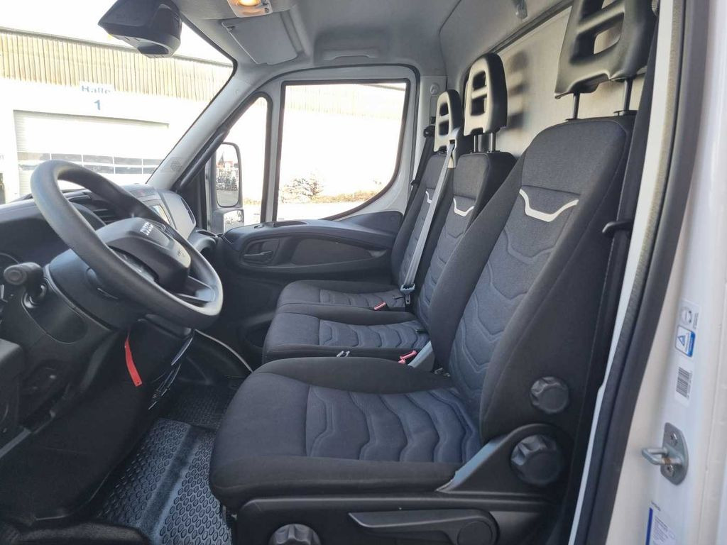 Box van Iveco Daily 70C18 A8 *Koffer*LBW*Automatik*