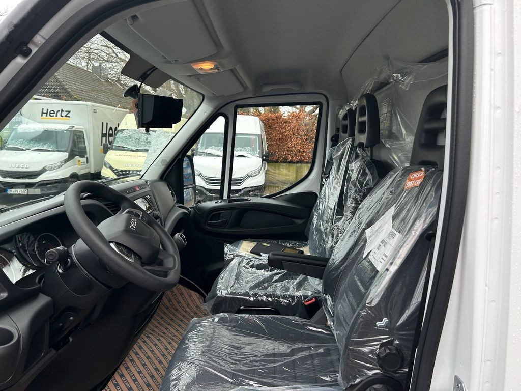 Box van Iveco Daily Koffer 35S14H  LBW Kamera 100 kW (136 P...