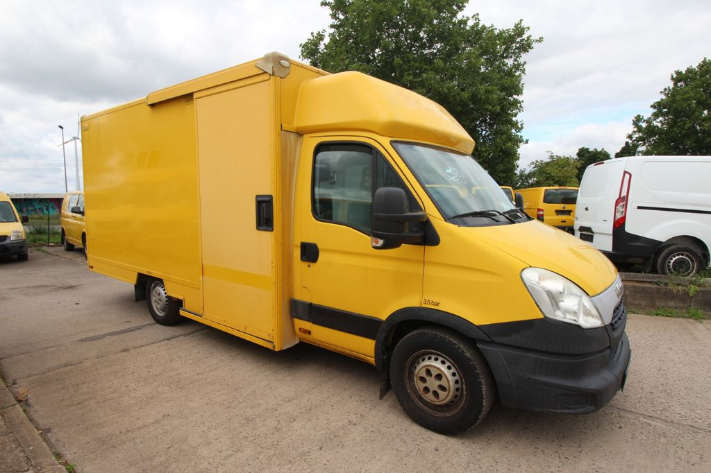 Box van Iveco IS35SI2AA Daily/ Regalsystem/Luftfeder