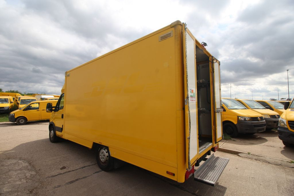 Box van Iveco IS35SI2AA Daily/ Regalsystem/Luftfeder