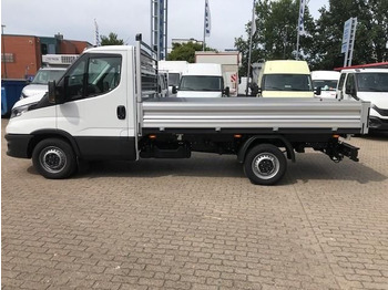 New Flatbed van Iveco Daily 35S16H 3,0  Pritsche AHK 116 kW (158 PS...: picture 4