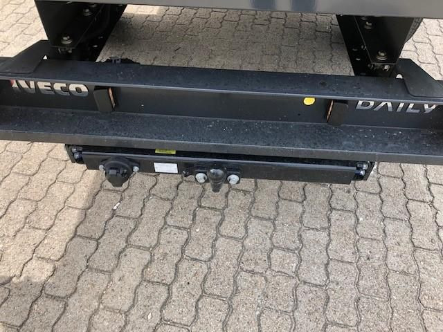 New Flatbed van Iveco Daily 35S16H 3,0  Pritsche AHK 116 kW (158 PS...: picture 8