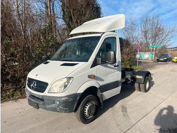 Mini artic tractor unit MERCEDES-BENZ Sprinter 519