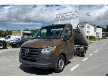 Tipper van MERCEDES-BENZ Sprinter 317