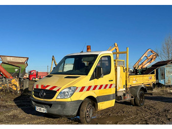 Tipper van MERCEDES-BENZ Sprinter 511