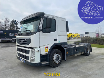 Autotransporter truck VOLVO FM 460